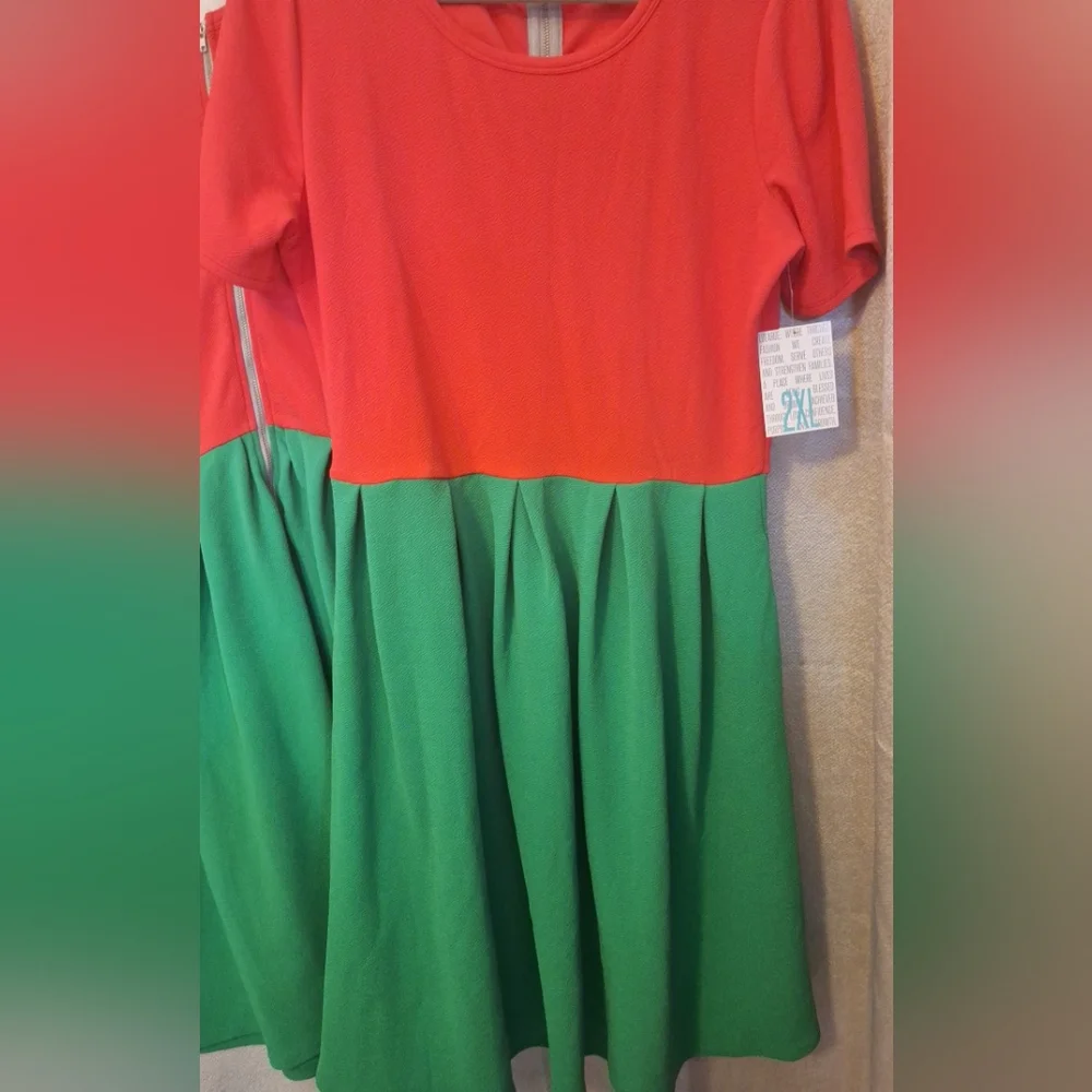 M Lularoe AMELIA DRESS. #2613 - Picture 5 of 6